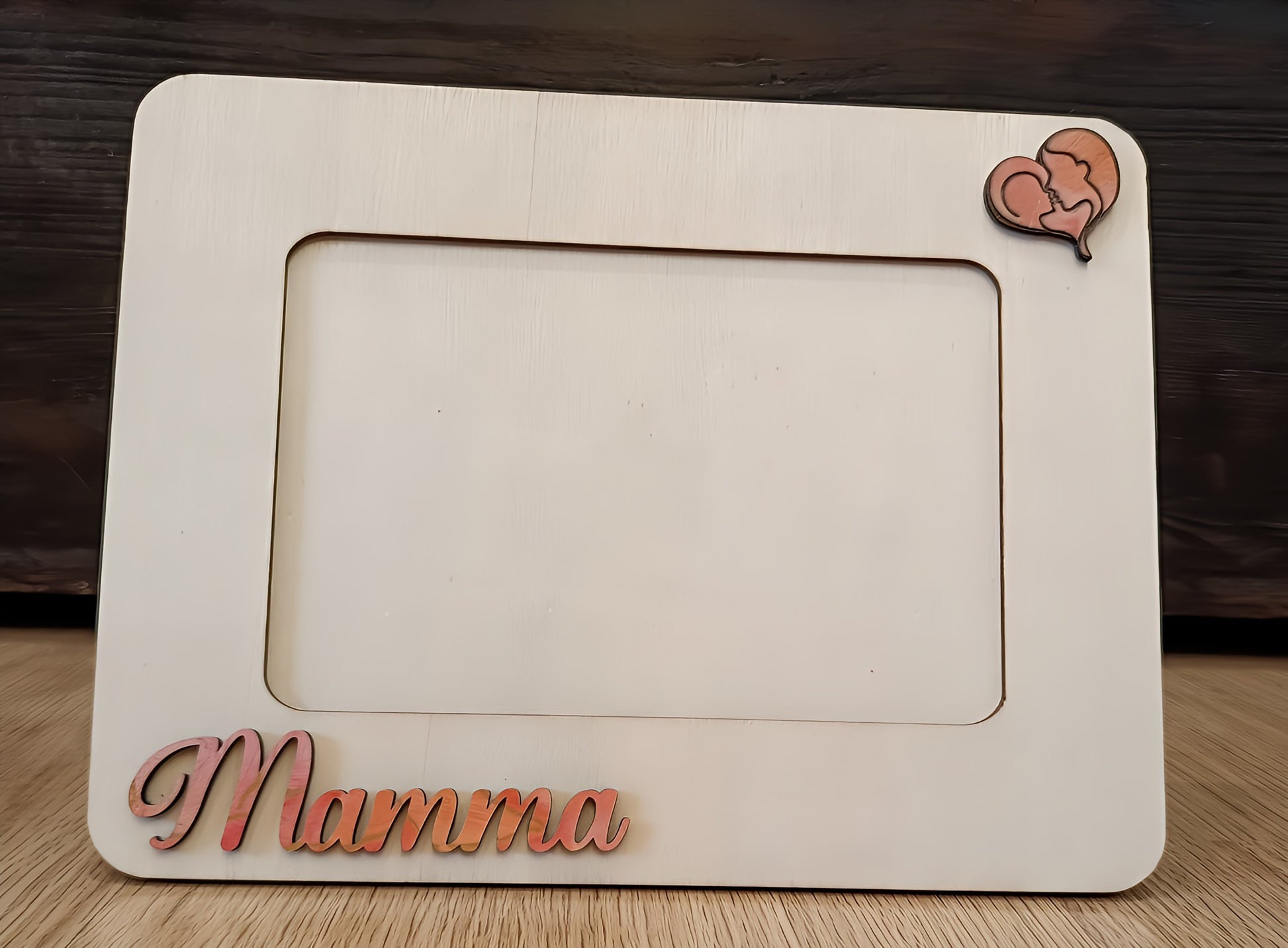 Wooden photo frame with 'Mamma' text and mother-child heart design on top corner