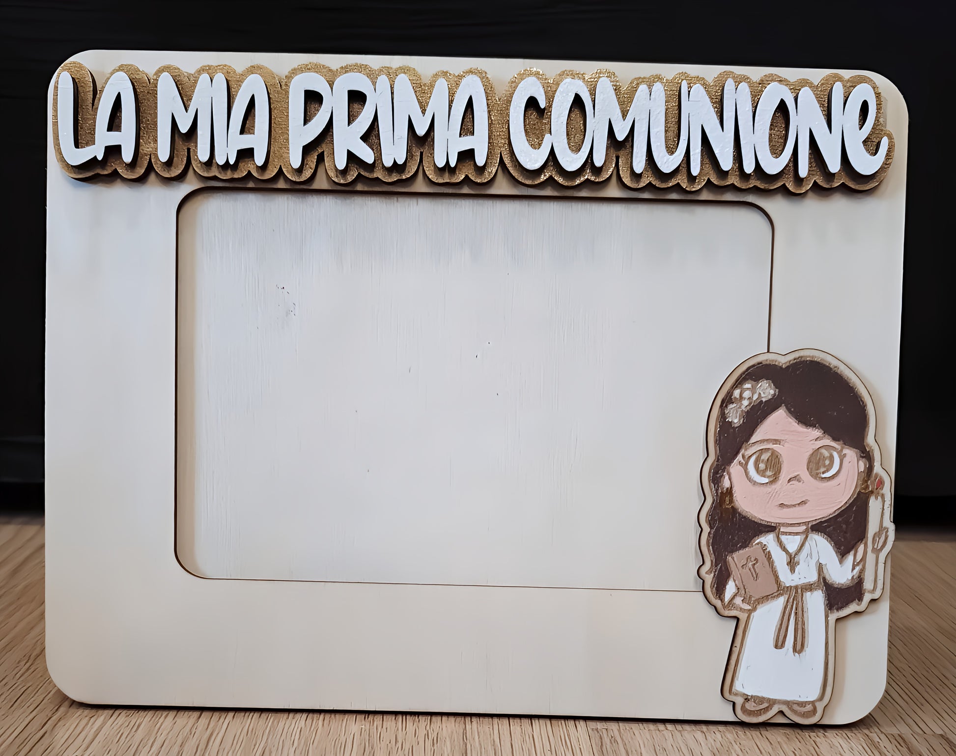Wooden photo frame with 'La mia Prima Comunione' text and cartoon girl in communion dress
