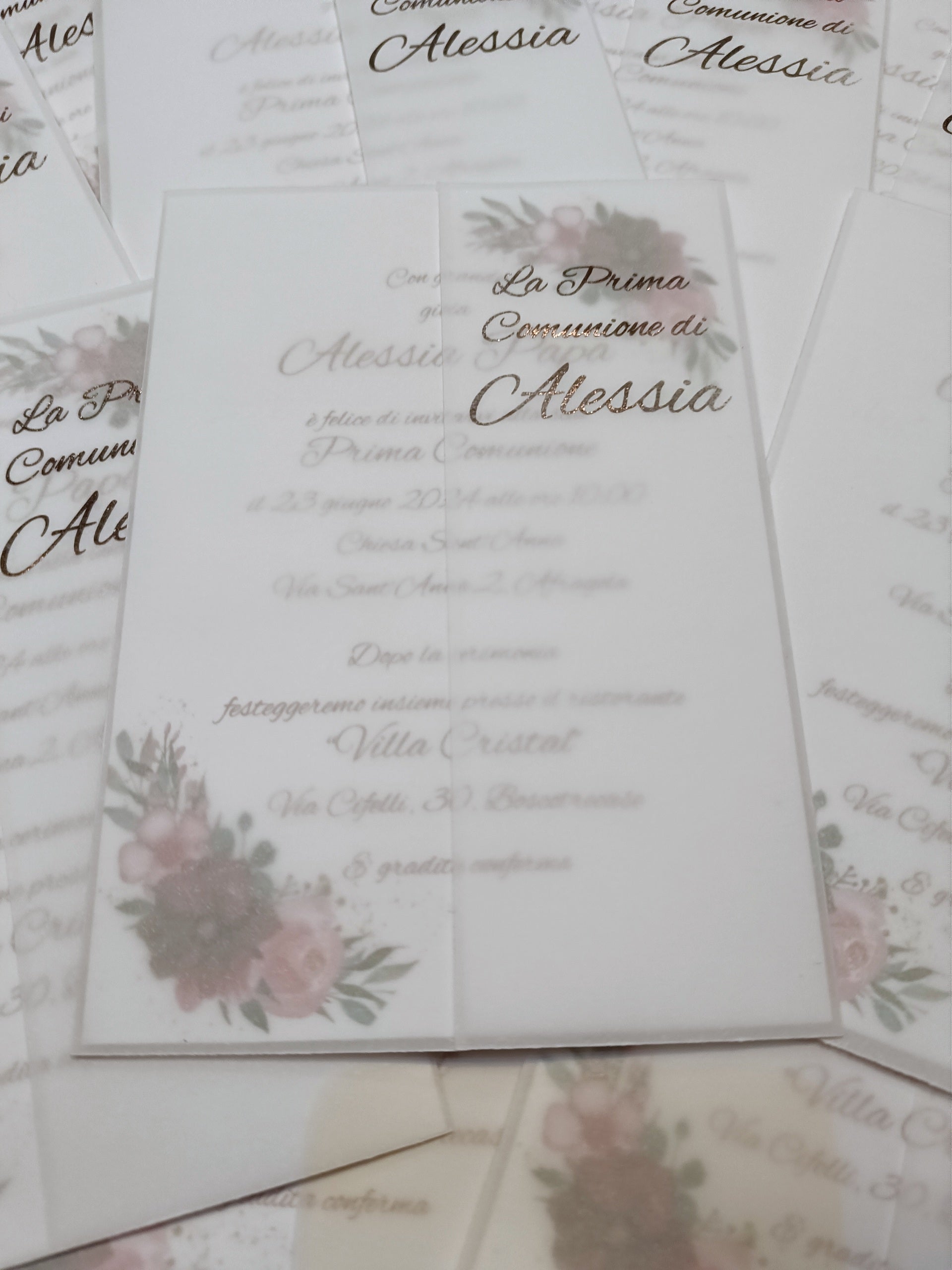 Elegant Prima Comunione Alessia invitation cards with floral design and soft script text